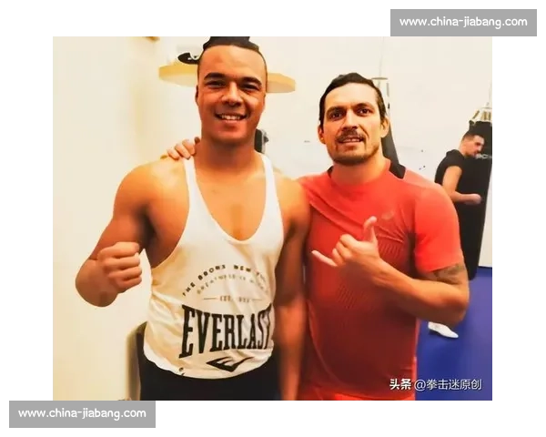 逆袭不休!沃伦敲定沃德利明年 3 月挑战乌西克